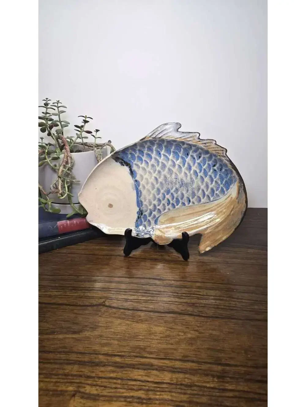 Handmade Ceramic Fish-Shaped Serving Platter Decorative Plate